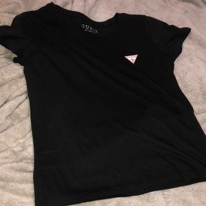 Black guess tee